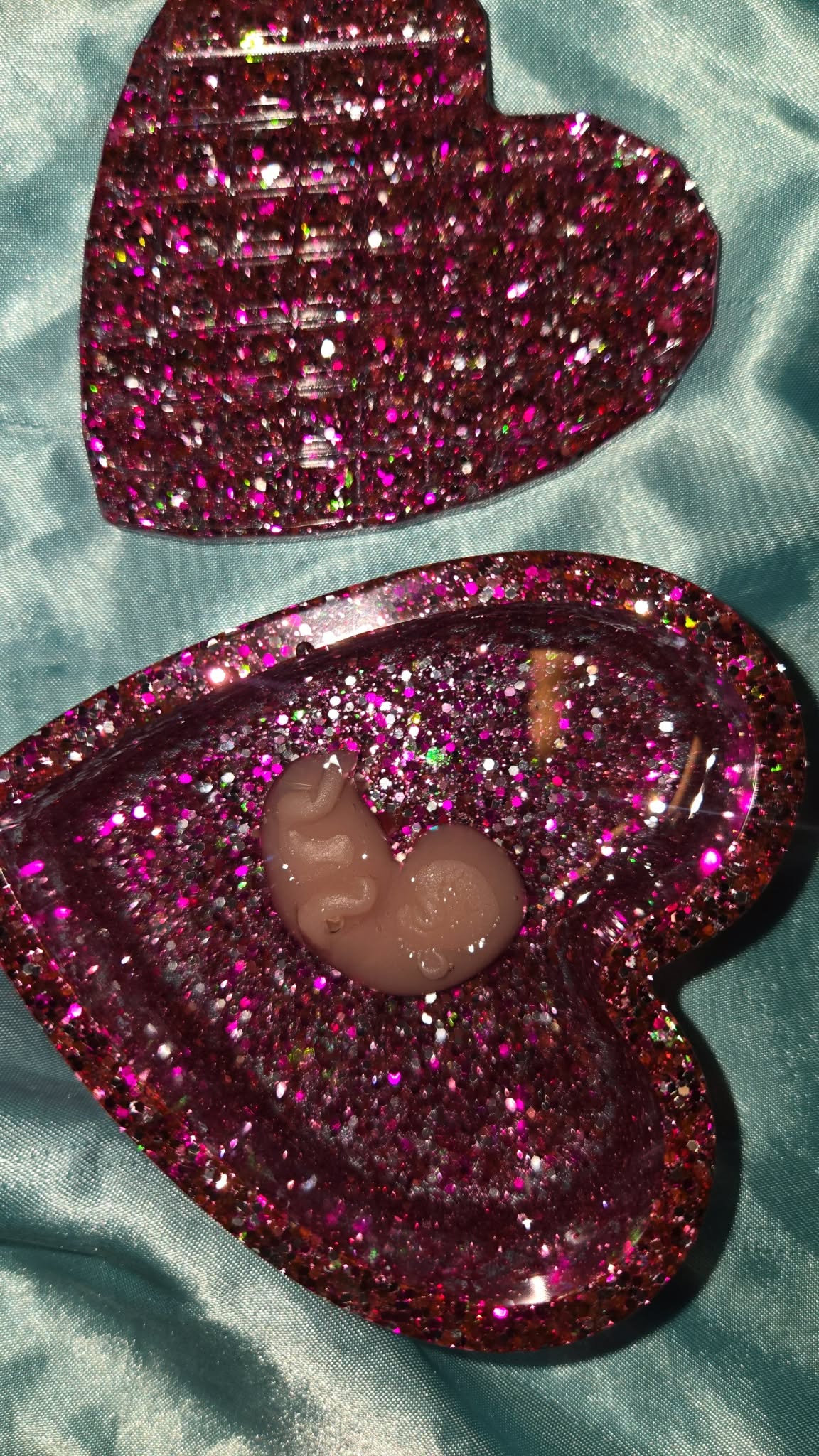 Fetus Memorial Heart – Pregnancy Loss Keepsake – Handmade Resin Memorial – Miscarriage Remembrance – Baby Loss Memorial