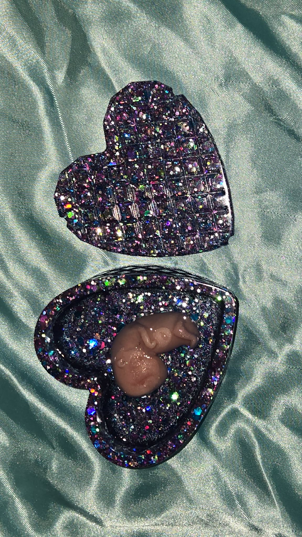 Fetus Memorial Heart – Pregnancy Loss Keepsake – Handmade Resin Memorial – Miscarriage Remembrance – Baby Loss Memorial