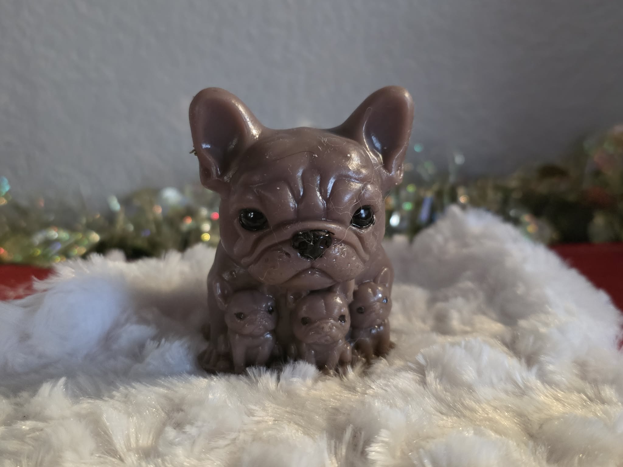 Mini Silicone frenchie with 3 Puppies