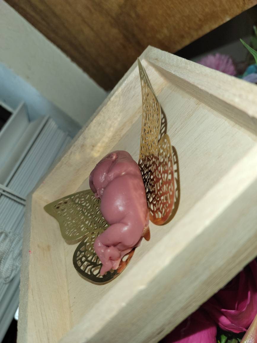 Remembrance Keepsake-handcrafted memorial art peice, custom silicone or resin memory keepsake made to honor loved one