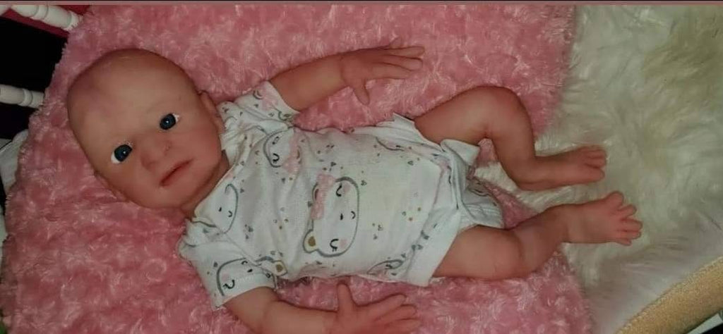 Full body silicone art doll  18" lior dacey