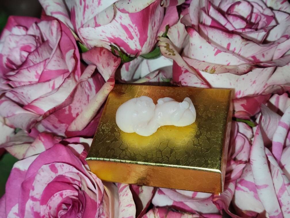 Remembrance Keepsake-handcrafted memorial art peice, custom silicone or resin memory keepsake made to honor loved one