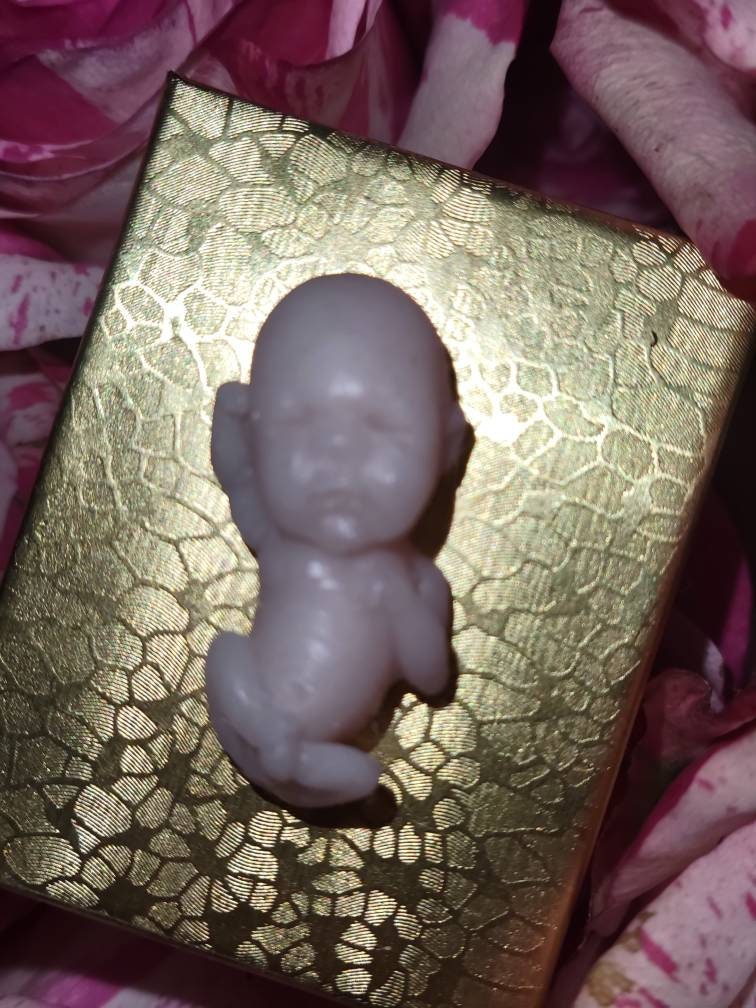 Remembrance Keepsake-handcrafted memorial art peice, custom silicone or resin memory keepsake made to honor loved one