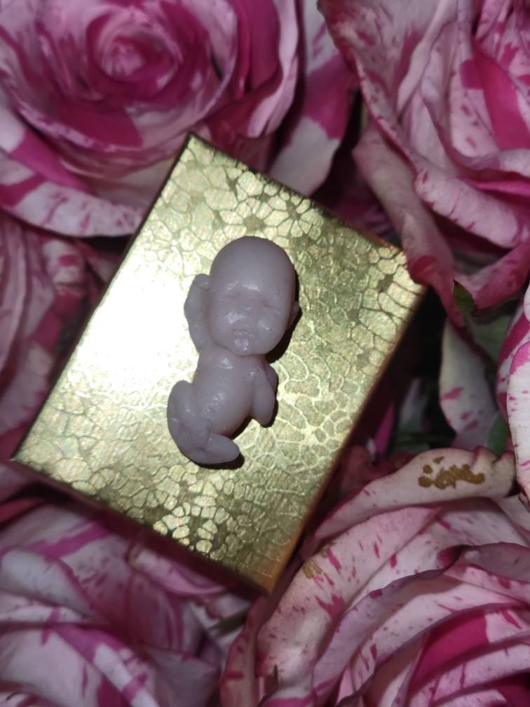 Remembrance Keepsake-handcrafted memorial art peice, custom silicone or resin memory keepsake made to honor loved one