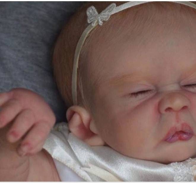 Silicone art doll head for cuddle art doll demi or with limbs