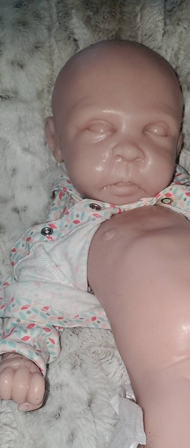 Full body silicone art doll 21" newborn