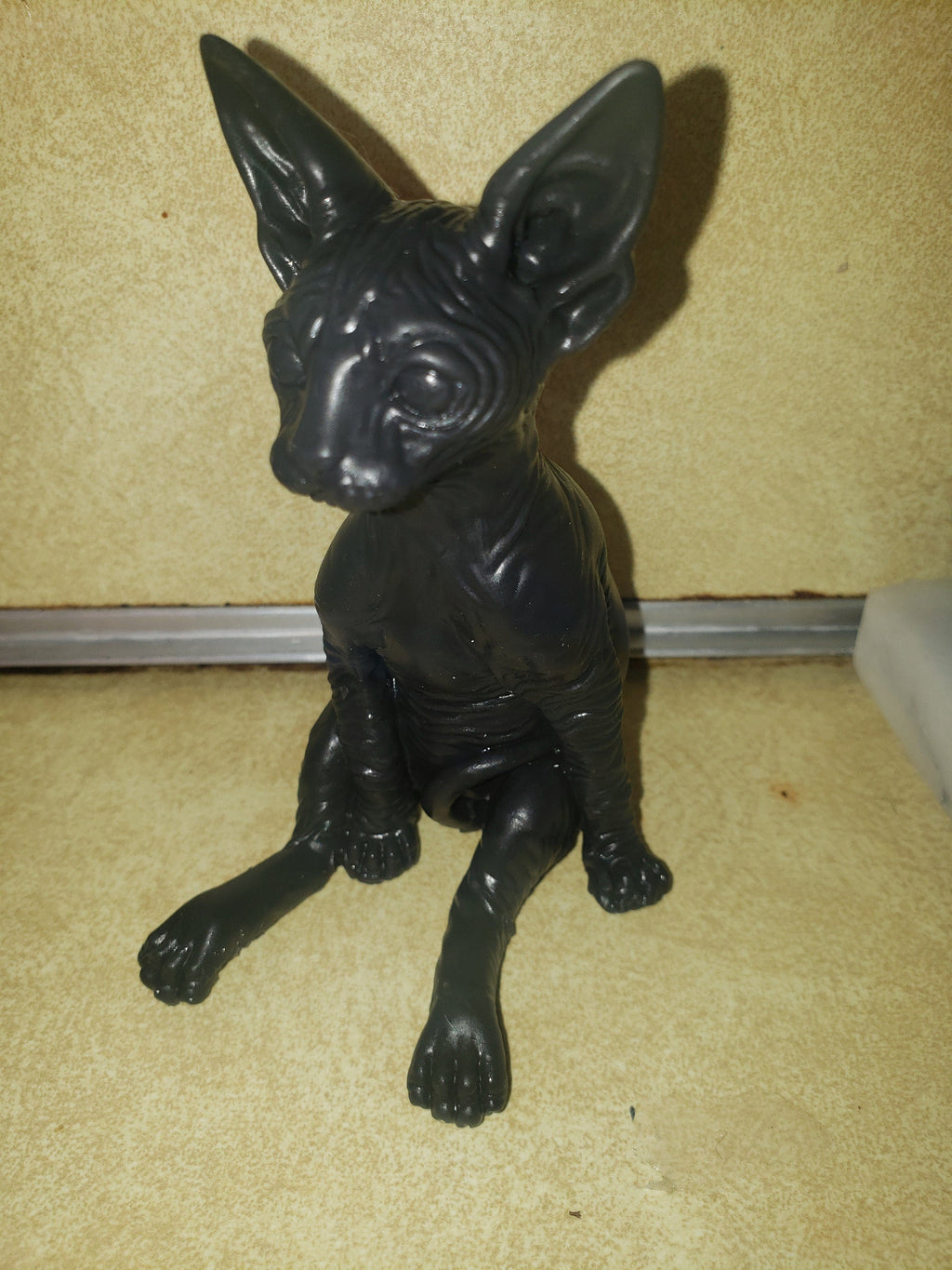 Silicone spyhnx cat kitten 4" sitting