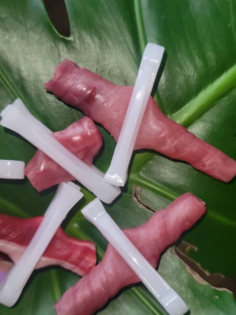 One (1) Reborn or Silicone art doll Umbilical cord with clamp