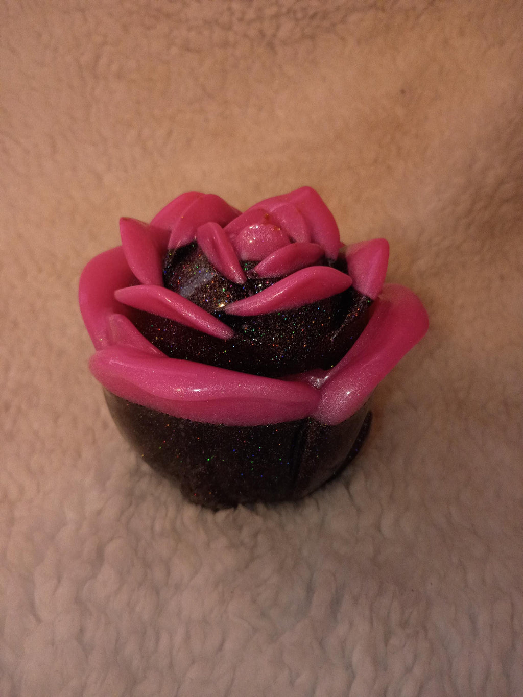 glitter, shimmer or solid Resin rose candle