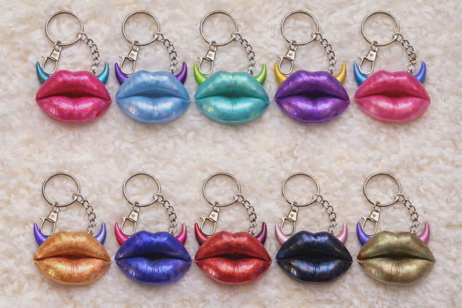 resin lip keychain
