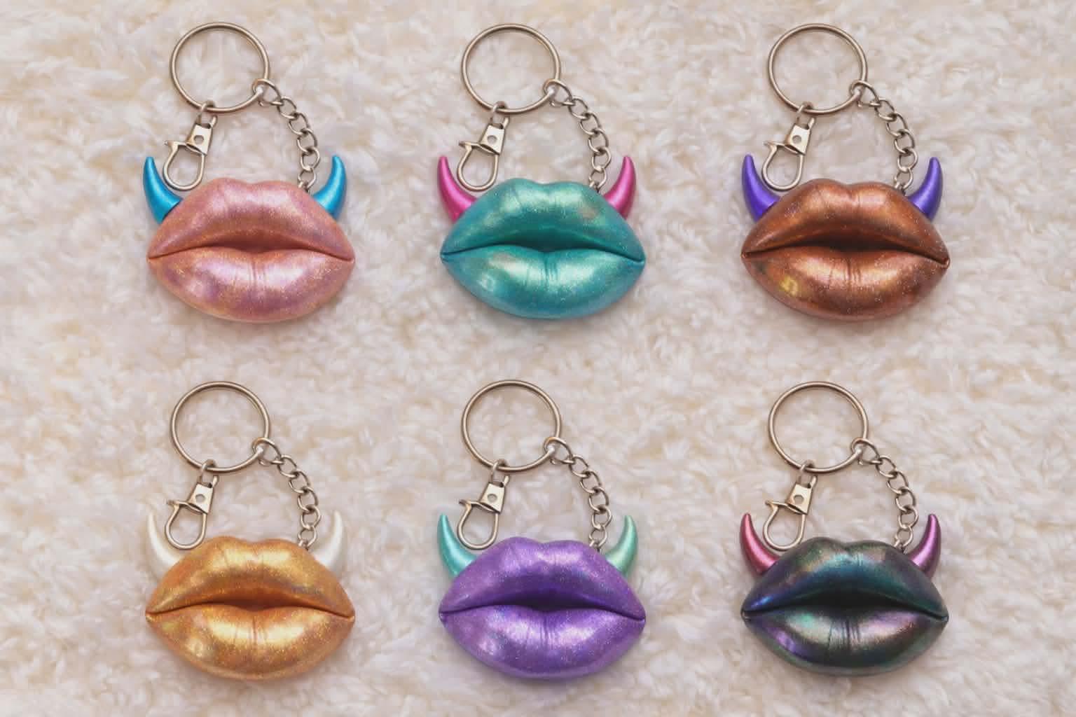 resin lip keychain