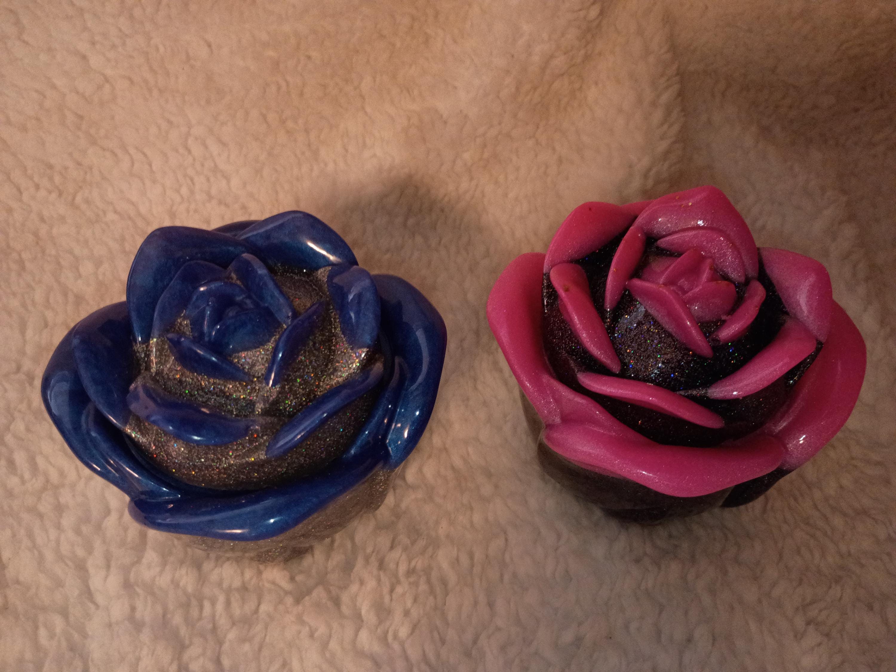 glitter, shimmer or solid Resin rose candle