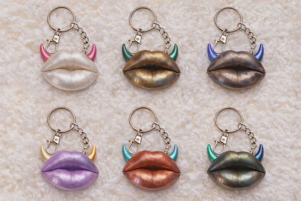 resin lip keychain