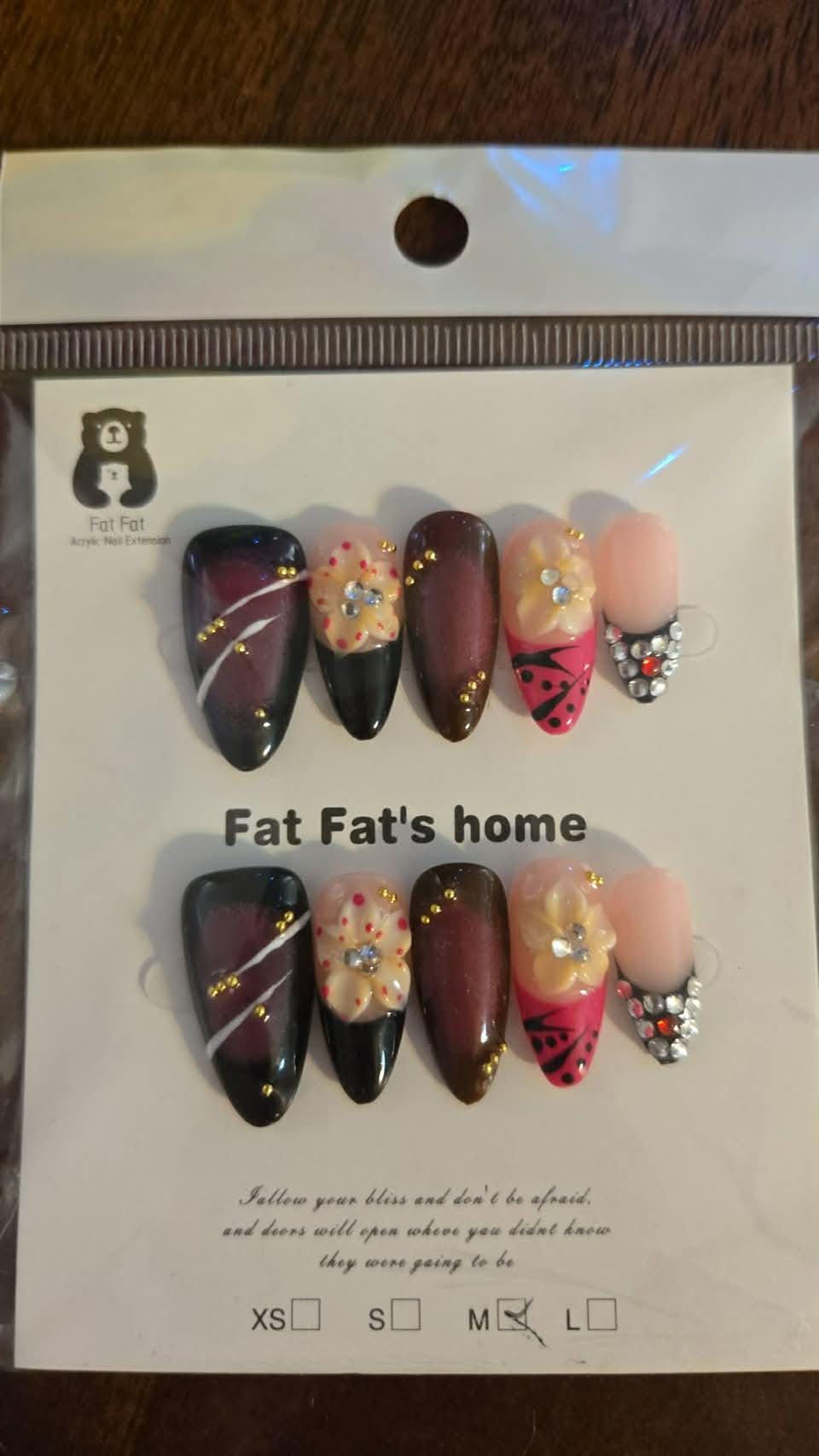 Press on nails size medium