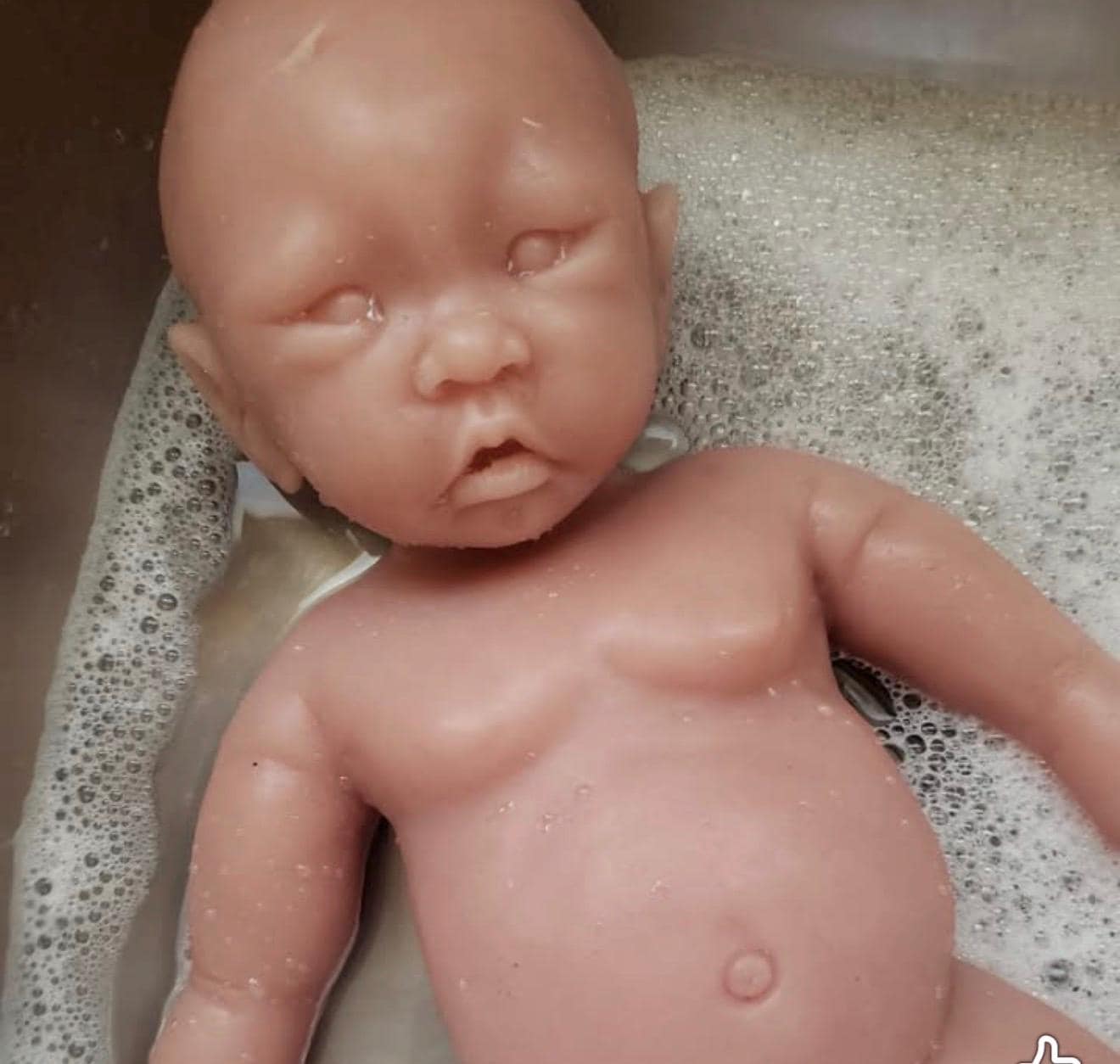 Silicone art doll head or full body for 16" cuddle body su Chinese